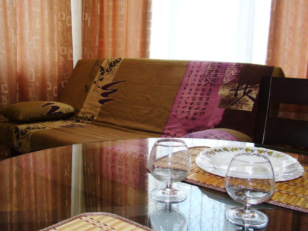 Pleasure Apartment Near Center Of Odessa Kültér fotó